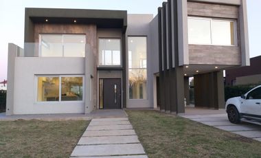 Casa - Los Naranjos