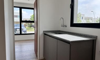 Casa-Estrenar-venta-4 amb-dependencia -Araucarias-Losa radiante-Puertos del Lago-Maschwitz-Escobar