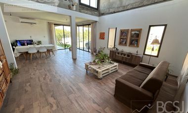 Casa en Rawson