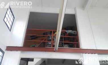 LOCAL EN VENTA MORON NORTE - A 3 CUADRAS DE LA ESTACIÓN!!