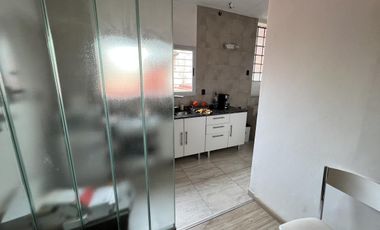 Vendo Local en planta baja y casa en planta alta zona tribunales