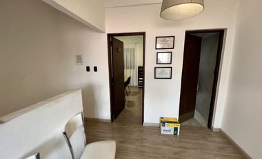 Vendo Local en planta baja y casa en planta alta zona tribunales