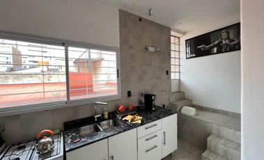 Vendo Local en planta baja y casa en planta alta zona tribunales