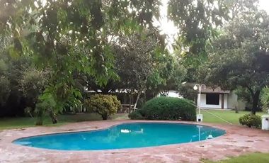 Casa en venta - 3 Dormitorios 2 Baños - 4.540Mts2 - Moreno