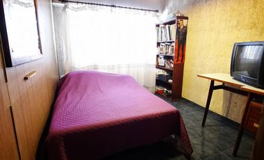 VENTA DE CASA 4 AMBIENTES