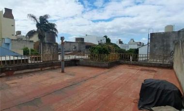 VENTA DE CASA 4 AMBIENTES