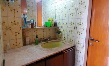 VENTA DE CASA 4 AMBIENTES