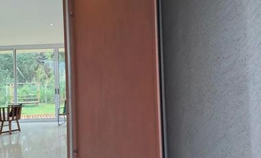 Casa en venta - 3 Dormitorios 3 Baños - 600Mts2 - Berisso