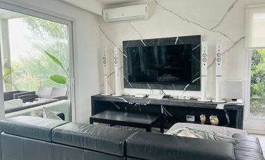 CASA EN VENTA 4amb - C/ PILETA  -  EN BARRIO LA ALAMEDA -