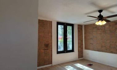 CASA EN RENTA EN ZONA CENTRO, PARRAS, COAHUILA.