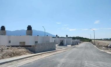 CASA EN VENTA LA ERMITA DE GUADALUPE EN PARRAS COAHUILA.