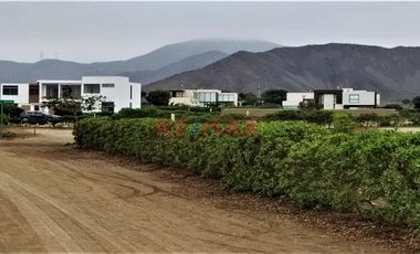 Terreno en Condominio Exclusivo en el Km 92.5 de la Panamericana Sur
