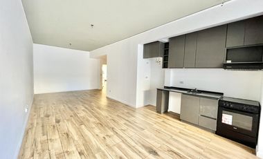 Monoambiente con patio en PLANTA BAJA En VENTA!