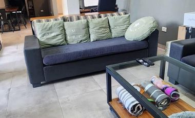 Casa 4 ambientes con pileta climatiza en venta - Quilmes residencial