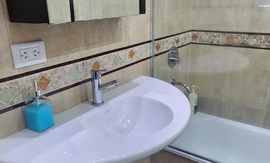 Casa 4 ambientes con pileta climatiza en venta - Quilmes residencial