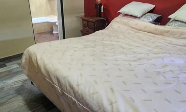 Casa 4 ambientes con pileta climatiza en venta - Quilmes residencial