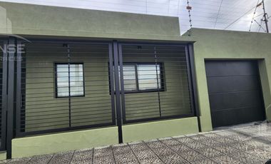 Casa 4 ambientes con pileta climatiza en venta - Quilmes residencial
