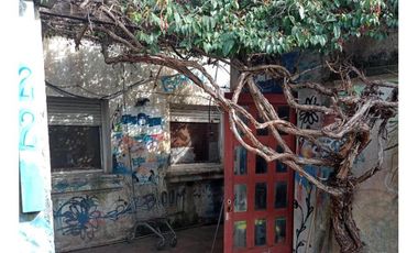 PH en venta - 3 Dormitorios 2 Baños - Cochera - 140Mts2 - La Plata