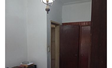 PH en venta - 3 Dormitorios 2 Baños - Cochera - 140Mts2 - La Plata