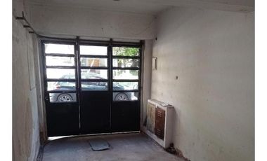 PH en venta - 3 Dormitorios 2 Baños - Cochera - 140Mts2 - La Plata