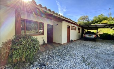 Finca Independiente Via San Antonio (Rionegro)
