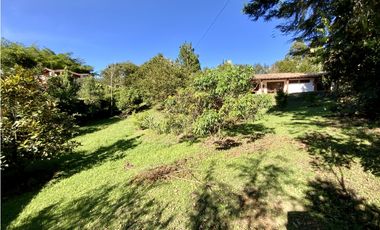 Finca Independiente Via San Antonio (Rionegro)