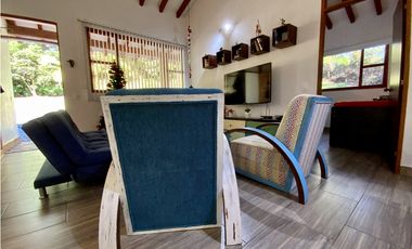 Finca Independiente Via San Antonio (Rionegro)