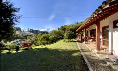 Finca Independiente Via San Antonio (Rionegro)