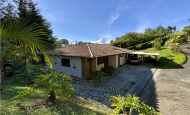 Finca Independiente Via San Antonio (Rionegro)