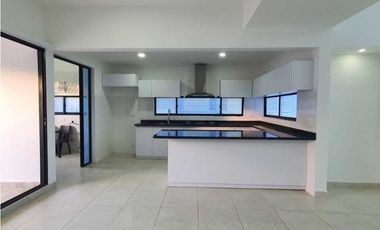 Casa Campestre En Venta En Conjunto Cerrado Chinauta