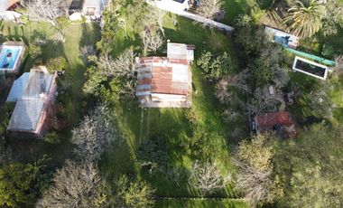 Fracción con Casa  y Galpón en venta en 20 de junio