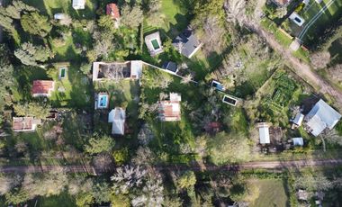 Fracción con Casa  y Galpón en venta en 20 de junio
