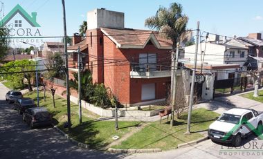 Casa - Centrica - Belen de Escobar - Hipolito Yrigoyen 985