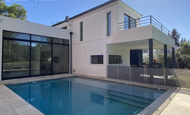 Casa en venta en Saint Thomas Este, Canning