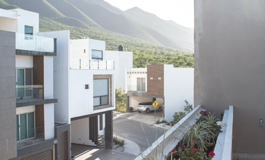 Casa en Venta en Cumbres Elite Premier, Garcia