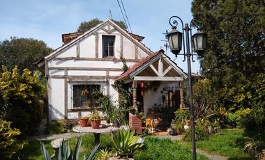 CASA SOBRE CALLE PRINCIPAL - MINISTRO RIVADAVIA