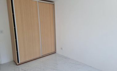 EXCELENTE PROPIEDAD EN VENTA 4amb EN BARRIO PRIVADO LAGOS DE CANNING 1