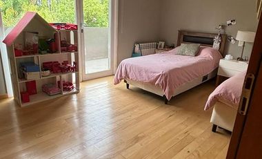 Casa en en barrio cerrado Los Olivos