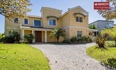CASA EN VENTA EN BARRIO SEPTIEMBRE –MAROTO PROPIEDADES-