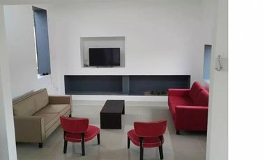 Costa Esmeralda - Casa en venta en barrio ecuestre