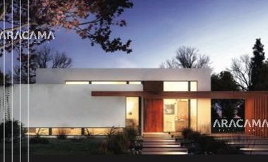 VENTA CASA EN LA ALAMEDA - CANNING