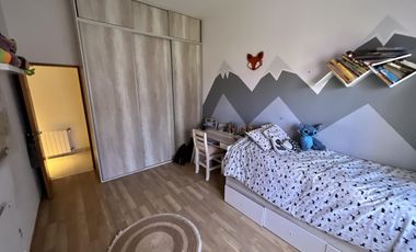 Casa con Piscina en Barrio Parque Las Picadas
