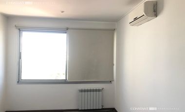 Departamento en venta 2 dormitorios, doble cochera en La Plata