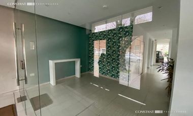 Departamento en venta 2 dormitorios, doble cochera en La Plata