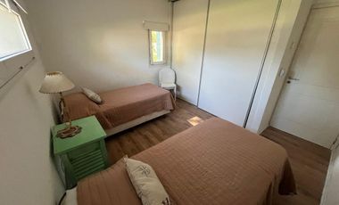 Casa en alquiler temporal  Diciembre  / Febrero 2025 y venta Costa Esmeralda Barrio Deportiva 9545