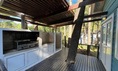 Casa en alquiler temporal  Diciembre  / Febrero 2025 y venta Costa Esmeralda Barrio Deportiva 9545