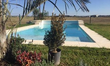 CASA EN VENTA EN BARRIO EL CANTON  – MAROTO PROPIEDADES