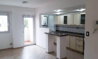 Venta Depto céntrico 2 dorm. c/ cochera, Neuquén