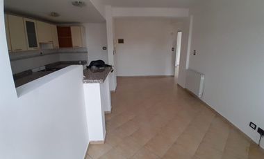 Venta Depto céntrico 2 dorm. c/ cochera, Neuquén
