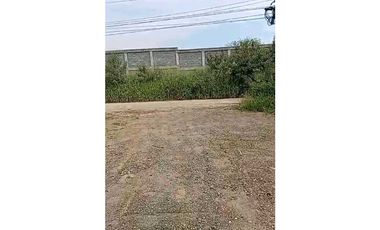 SE VENDE LOTE EN YUMBO TP 8268428